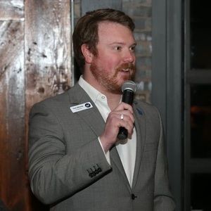 Meet your Posher, Tom